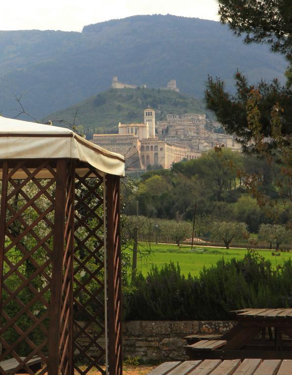 Hotel La Quiete Assisi Eksteriør bilde