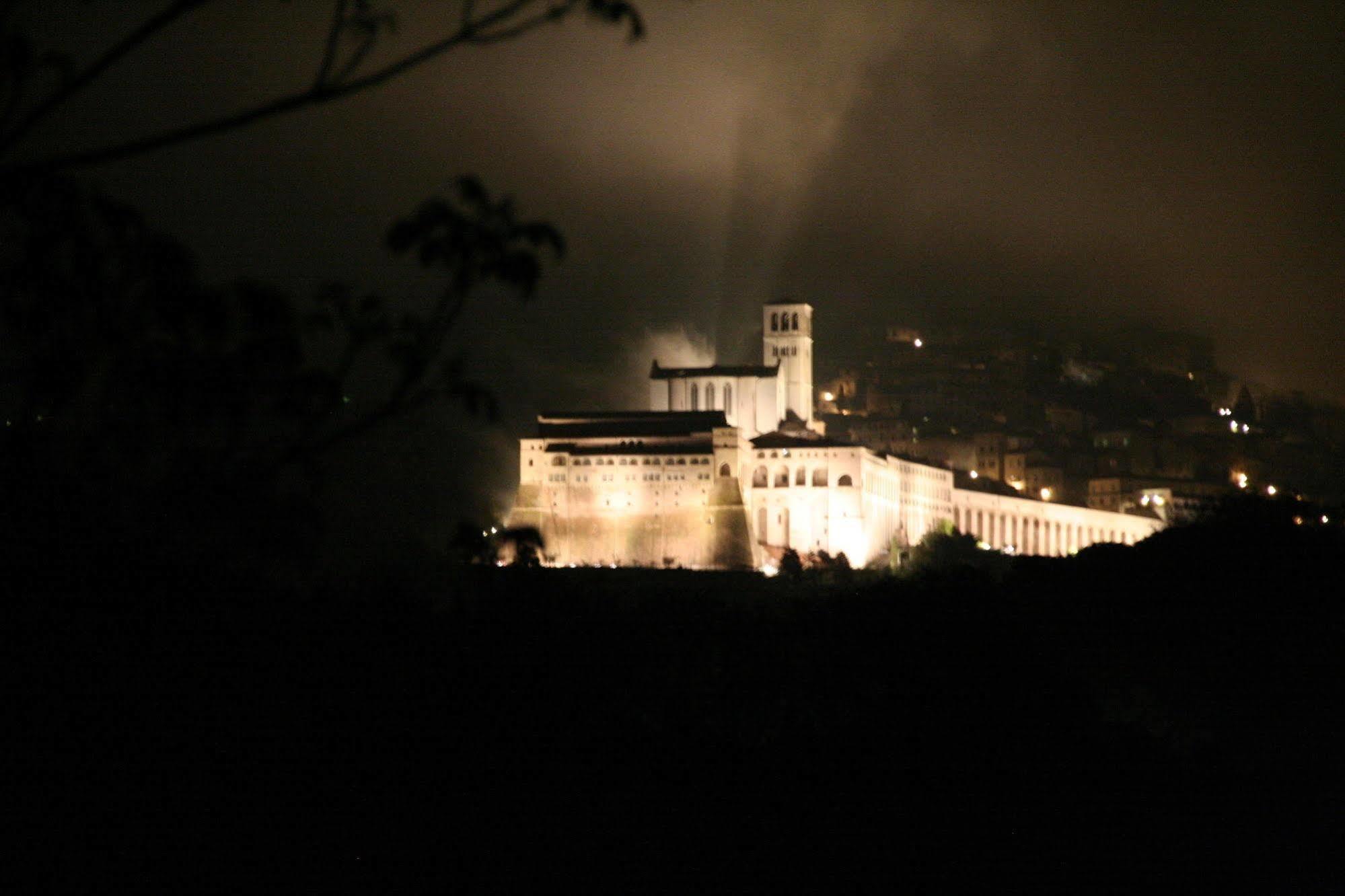 Hotel La Quiete Assisi Eksteriør bilde