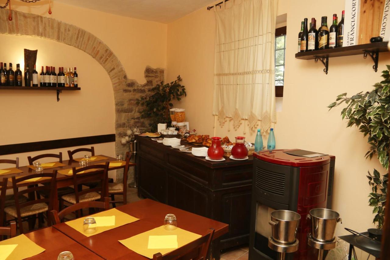 Hotel La Quiete Assisi Eksteriør bilde